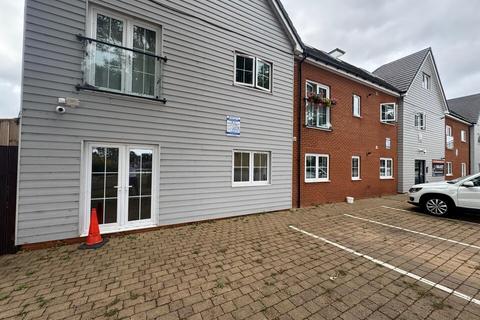Mixed use to rent, 63 Twist Way Slough SL2 2AY