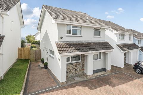 5 Britten Drive, Barnstaple, EX32 8AQ