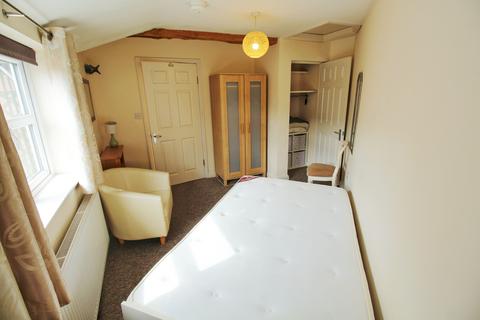 1 bedroom flat to rent, 25 The Avenue, Lincoln, Lincolnshire, LN1 1PD, United Kingdom