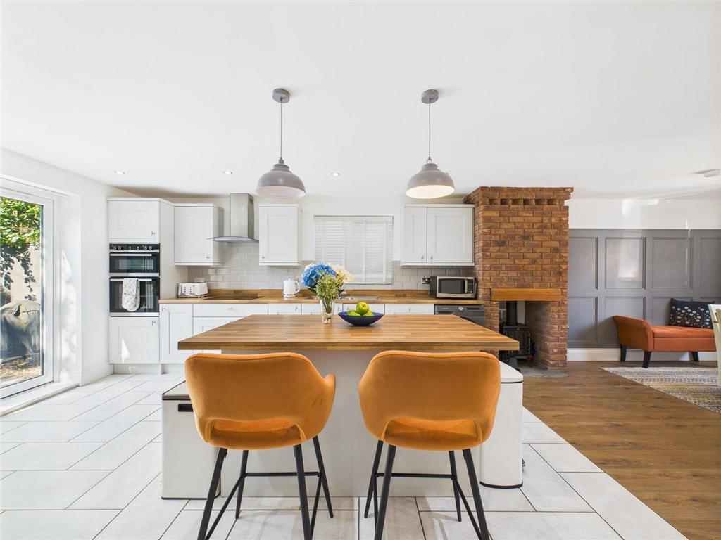 Kitchen with dining area