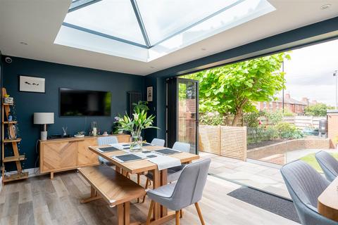 56 Ainsty Avenue, York, YO24 1HH