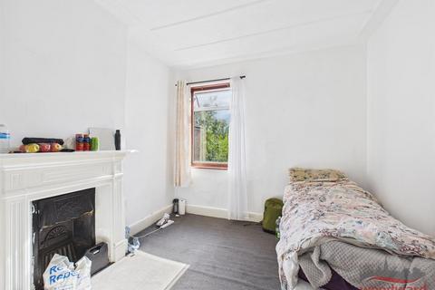 18a Radnor Road, Harrow, HA1 1RY