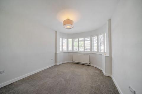 93 Pavilion Way, Ruislip, HA4 9JL