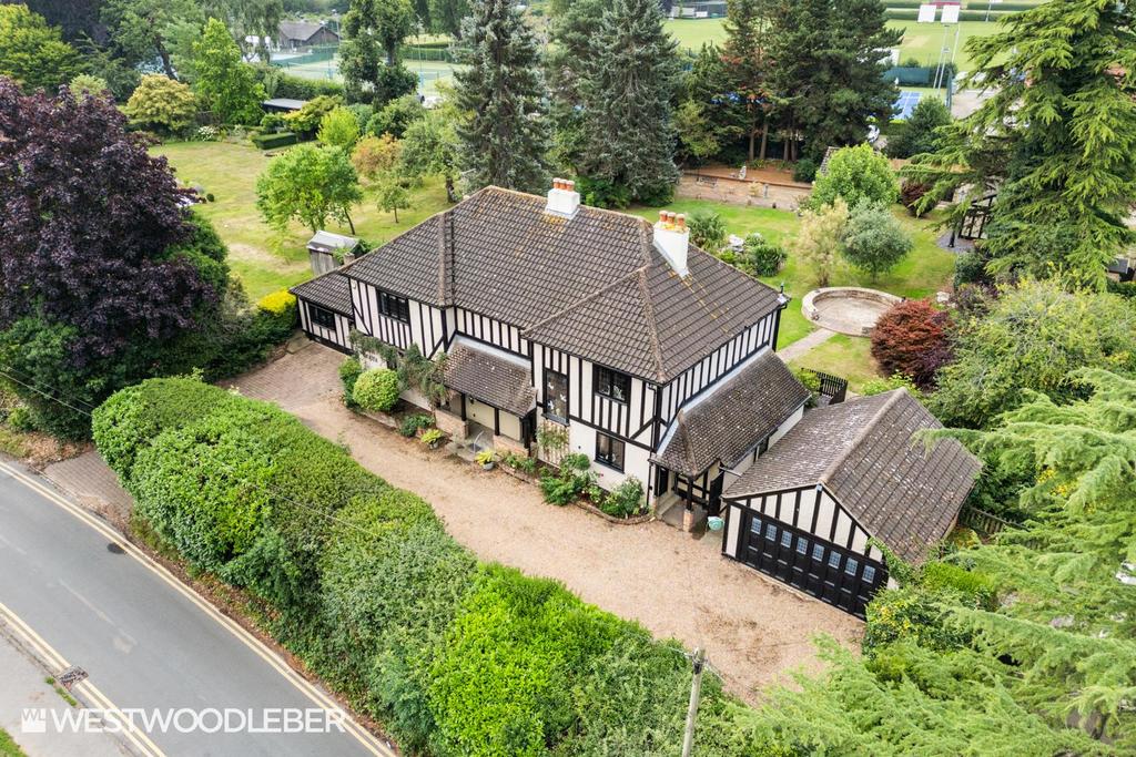 Tudor Heights 29.jpg