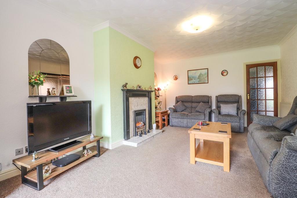 Dining Lounge