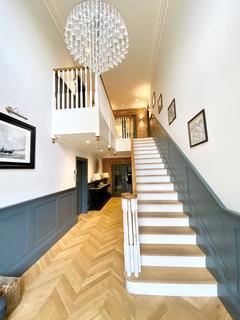 2 bedroom flat for sale, Ringwood Road, Christchurch BH23