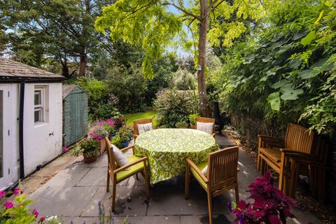 5 bedroom terraced house for sale, Evering Road, London, E5