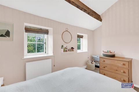 50 Middleton, Cowling, Keighley, BD22 0DQ