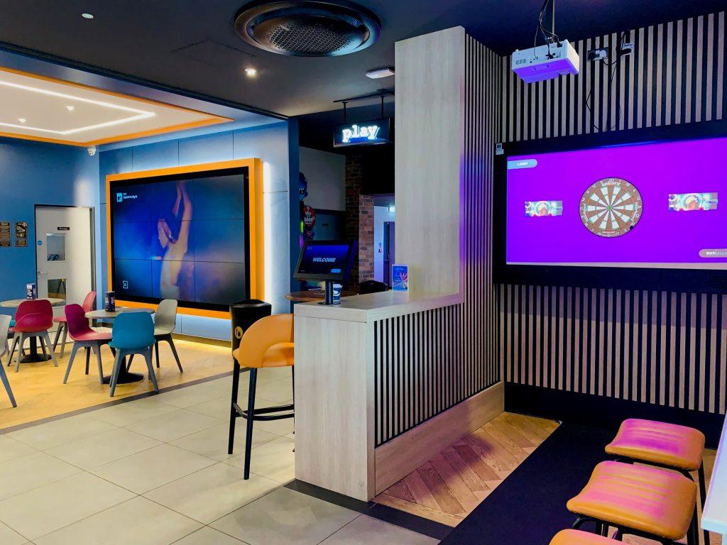 Arcade And Bar 3.jpg