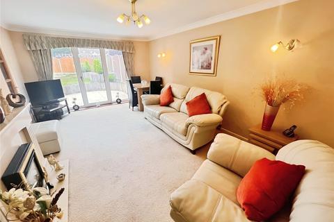 2 bedroom bungalow for sale, Clewley Road, Burton-on-Trent DE14
