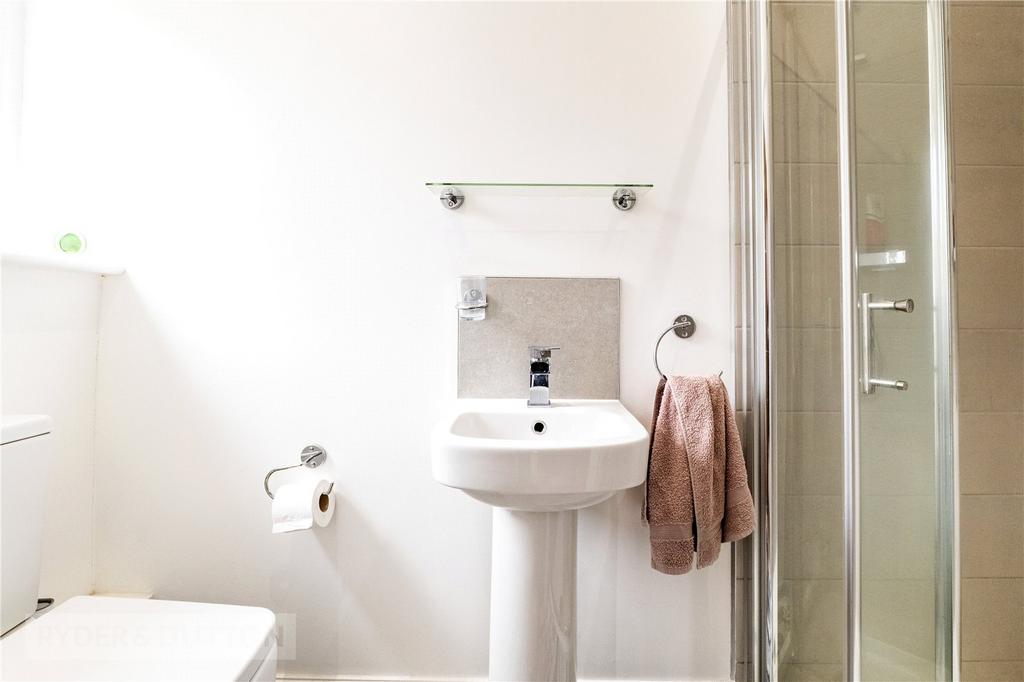 Ensuite