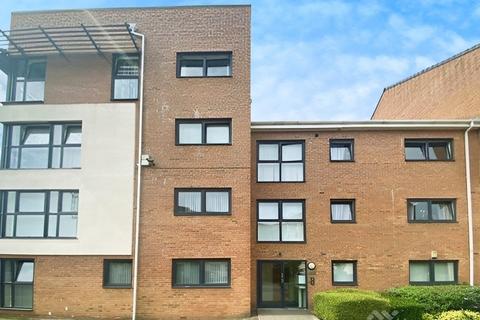 2 bedroom flat for sale, Lowbridge Court, Garston, Liverpool, L19