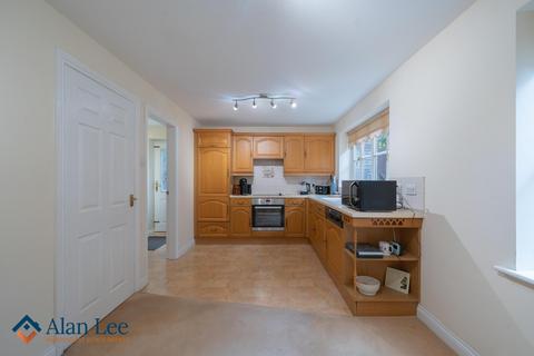 undefined, Redesmere Close, Macclesfield, SK10 3SJ