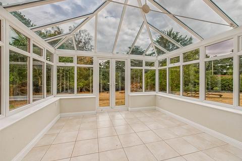 undefined, 164 Upper Welland Road, Malvern