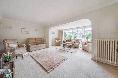 3 bedroom detached house for sale, Monument Lane, Chalfont St. Peter, Gerrards Cross
