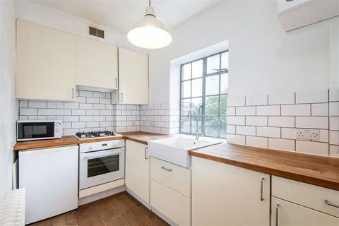 2 bedroom flat for sale, Cavell Street, London E1