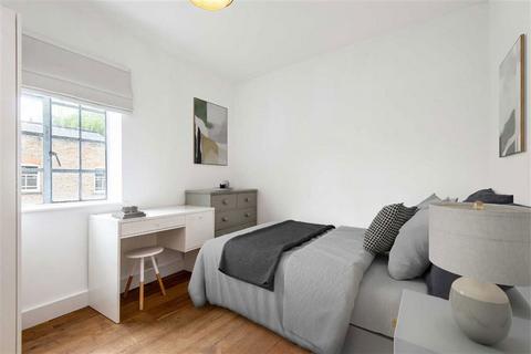 2 bedroom flat for sale, Cavell Street, London E1