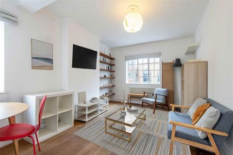 Cavell Street, London E1