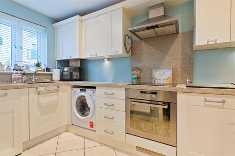 3 bedroom end of terrace house for sale, Sherwood Avenue, Larkfield