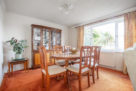 11 Atling Way, Attleborough, NR17 2NS