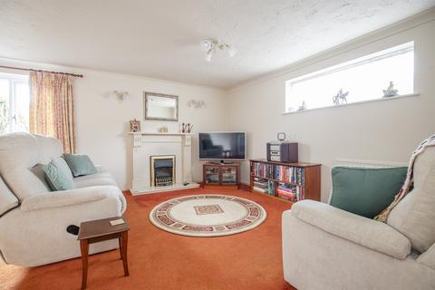 11 Atling Way, Attleborough, NR17 2NS