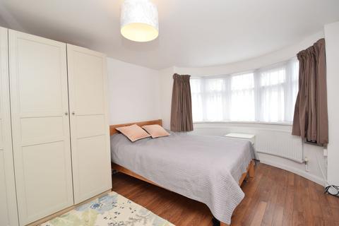 20 Highfield Avenue, Greenford, UB6 0JD