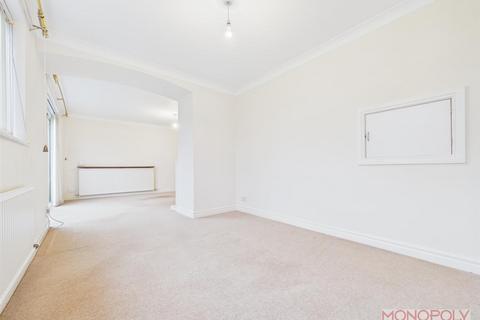 undefined, Grosvenor Crescent, Rossett, Wrexham