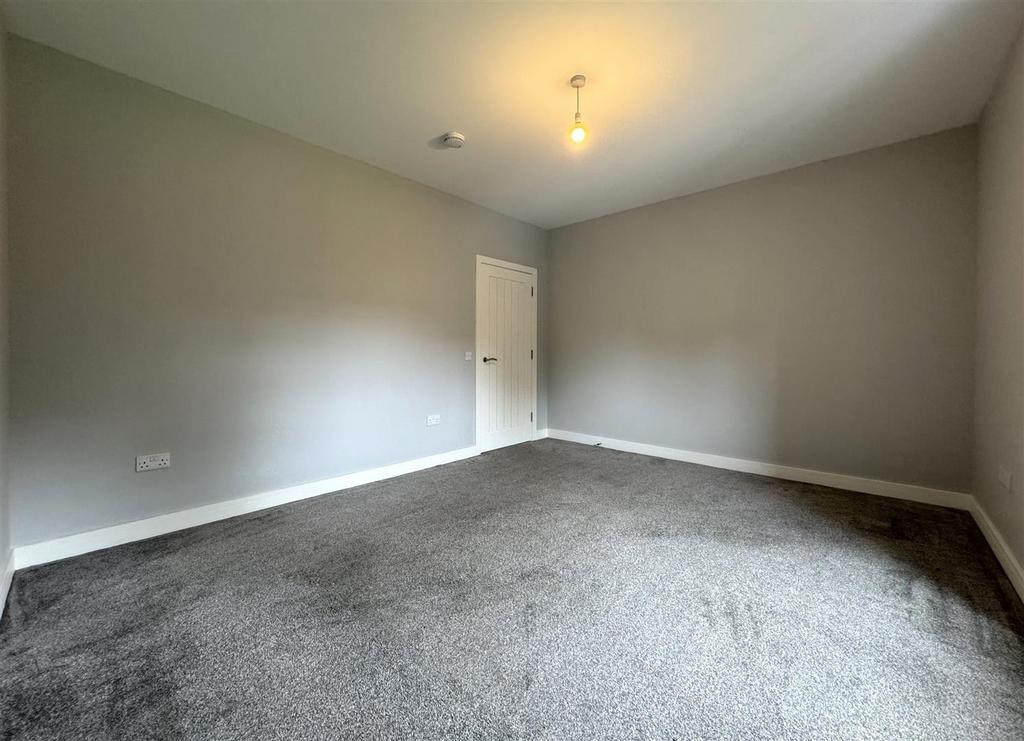 Bedroom 1.1.jpg