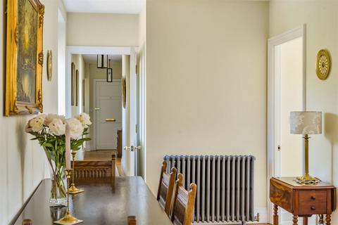 2 bedroom apartment for sale, Kings Drive, Midhurst, GU29