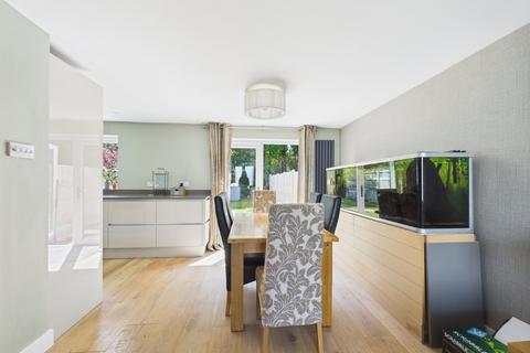 3 bedroom terraced house for sale, Dolphin Close, Worcester, Worcestershire, WR2