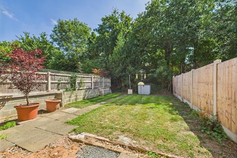 8 Dolphin Close, Worcester, WR2 6BG