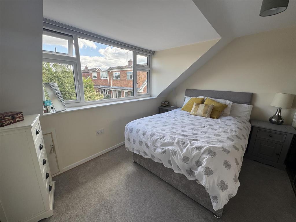 Bedroom 3.JPG