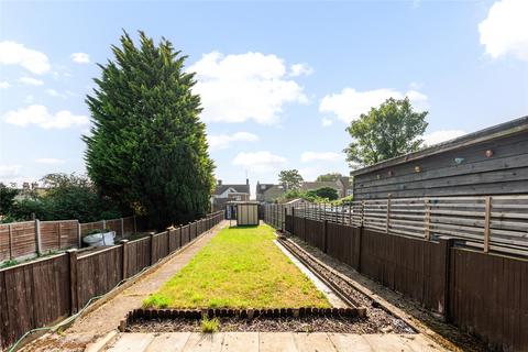 4 bedroom end of terrace house for sale, Hitchin Road, Stotfold, Bedfordshire, SG5
