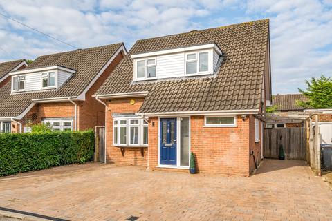 4 bedroom detached house for sale, Burleigh Close, Addlestone, KT15