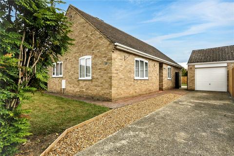 17 Edenside Drive, Attleborough, NR17 2EL