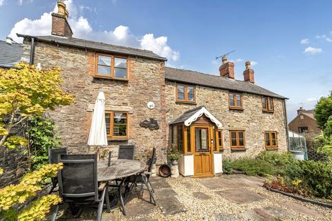 Elbury View, Charfield, Wotton-under-Edge, Gloucestershire, GL12