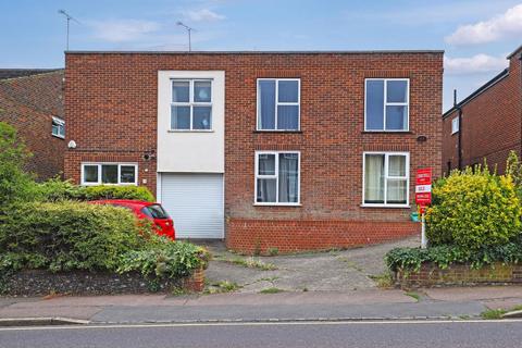 2 bedroom maisonette for sale, Palmerston Road, Buckhurst Hill, IG9