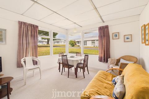 2 bedroom chalet for sale, The Woodlands, Cuffern, Roch,, Haverfordwest