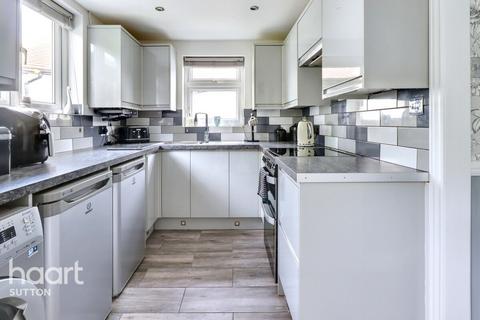 5 Burford Road, Worcester Park, KT4 7SU