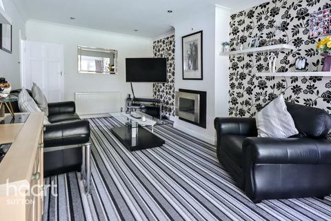 5 Burford Road, Worcester Park, KT4 7SU