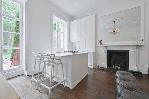 Maida Avenue, Little Venice, London, W2