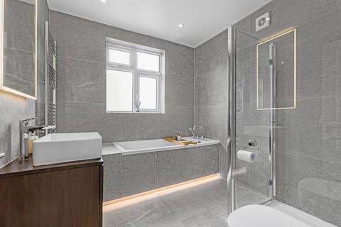 112 Woodfield Drive, East Barnet, Barnet, EN4 8PB