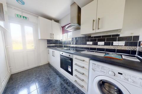 4 bedroom semi-detached house for sale, Trysull Road, Wolverhampton WV3
