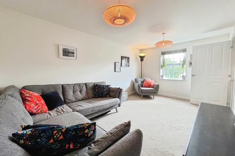 33 Arundel Drive, Grantham, NG31 8WN
