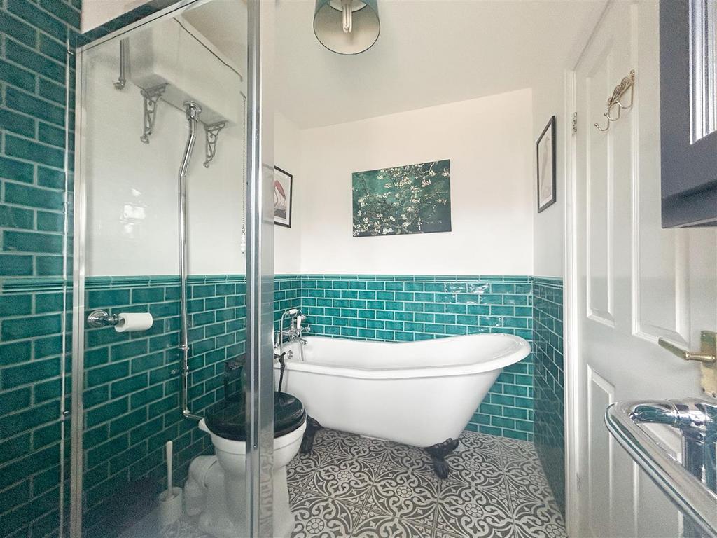Ensuite Bathroom