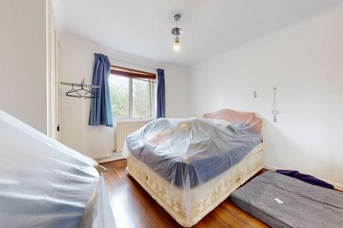 2 bedroom flat to rent, Corporation Street, London, Greater London, E15