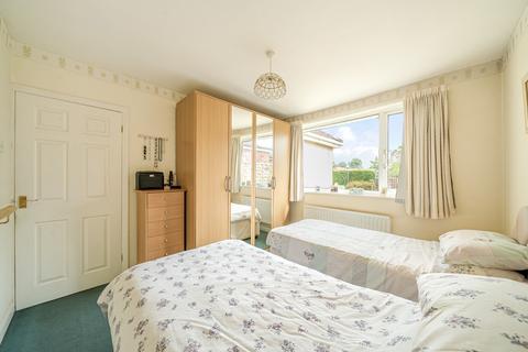 2 bedroom bungalow for sale, Merriville Gardens, Gloucestershire GL51