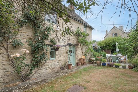 undefined, Latton, Swindon, Wiltshire, SN6