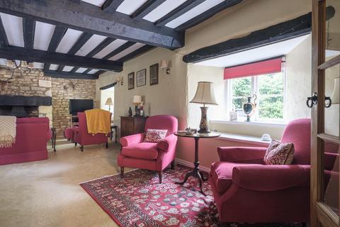 undefined, Latton, Swindon, Wiltshire, SN6