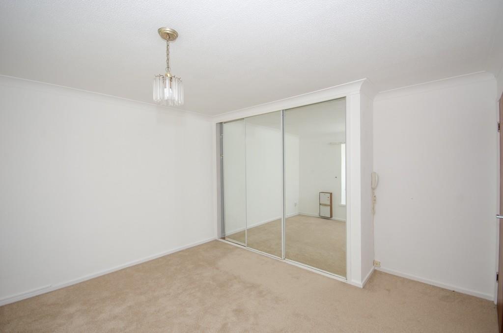 Bedroom 2 pic 2.jpg